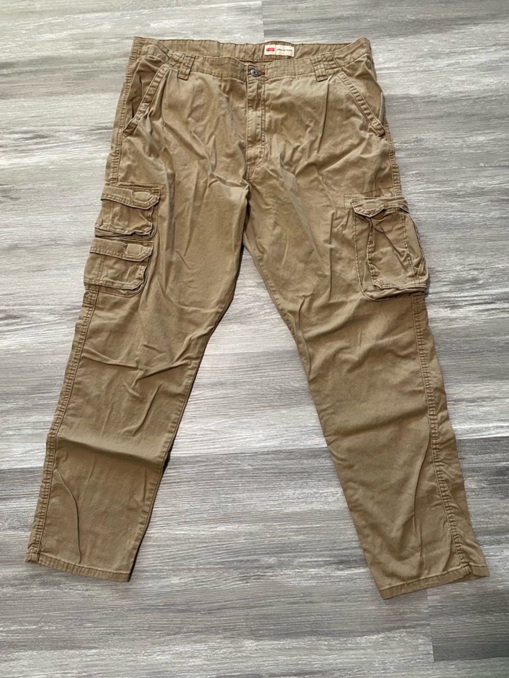 Wrangler Cargo Pants Men 40x30 Beige Regular Taper Leg Utility Pockets Outdoors